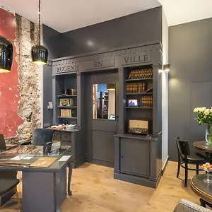 https://eugene-en-ville.fr-paris.fr
